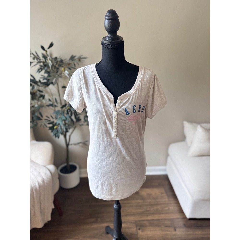 Aeropostale Womens Large Oatmeal Heather Ribbed Henley Short Sleeve Graphic Tee